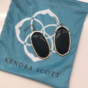Kendra Scott Danielle in Black/Gold